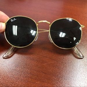 Ray Ban round shades